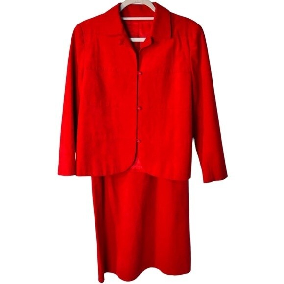 Ultrasuede Skirt Set Red Hong Kong Size 8 - Picture 1 of 14